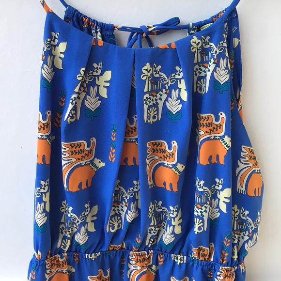 Bee Stitched Dress - Picture 2 of 4